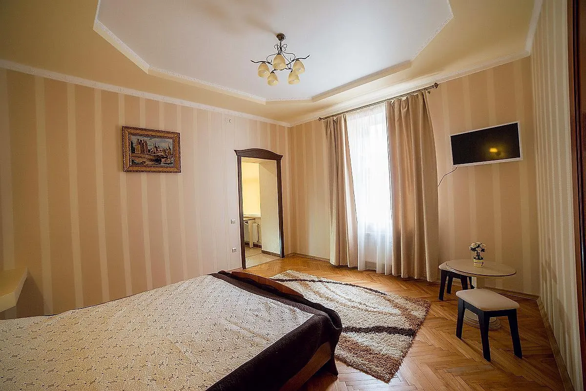 Apartment On Horodotska Street Львов