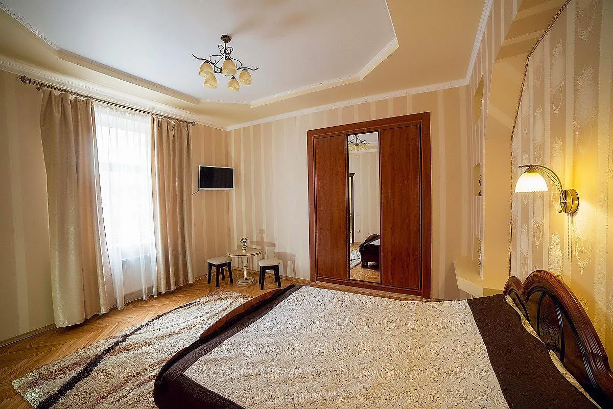 Apartment On Horodotska Street Львов